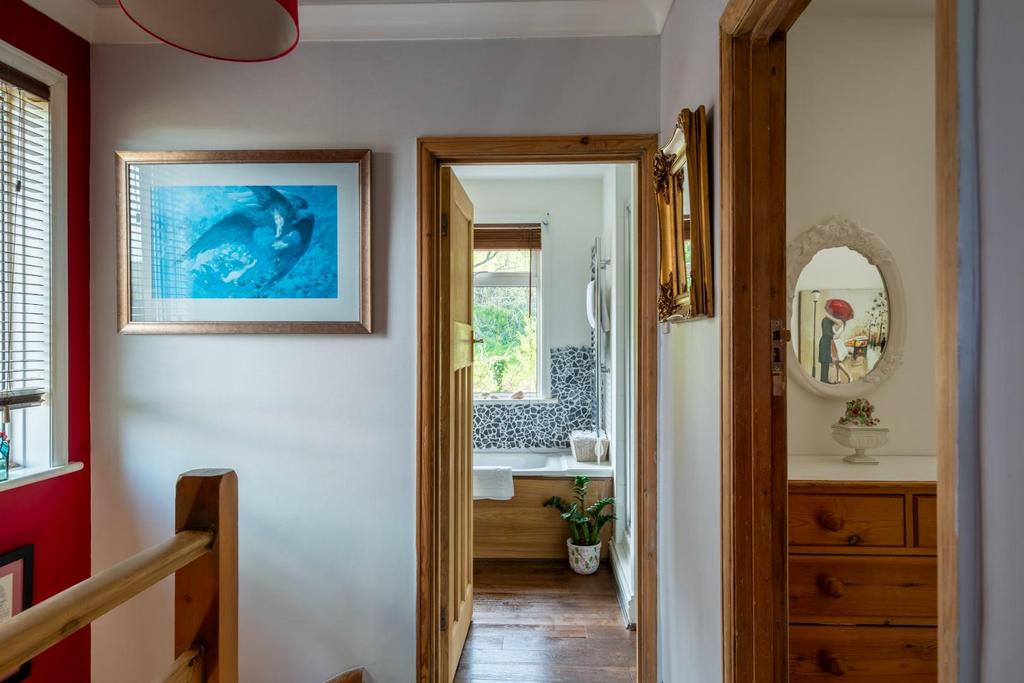 217 Bailbrook Lane Reprocessed-38.jpg