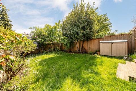 2 bedroom flat for sale, Mycenae Road, London SE3
