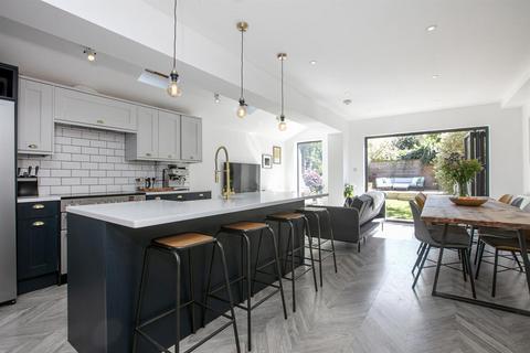 14 Ellery Street, London, SE15 3RL