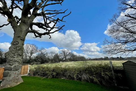 undefined, Kings Langley, Hertfordshire, WD4