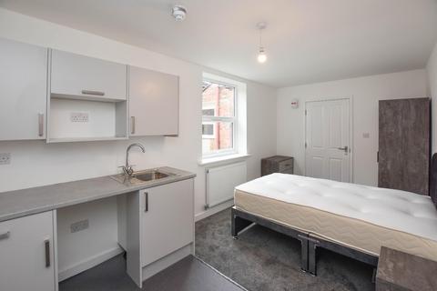 1 bedroom in a house share to rent, Wargrave Road, Newton-Le-Willows, WA12 9RB