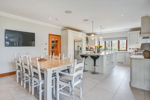 Ranlea Furzefield Chase, Dormans Park, East Grinstead, RH19 2LY