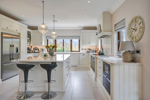 Ranlea Furzefield Chase, Dormans Park, East Grinstead, RH19 2LY