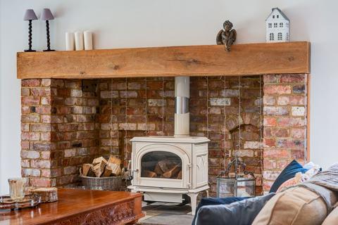 Ranlea Furzefield Chase, Dormans Park, East Grinstead, RH19 2LY