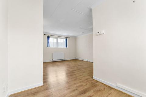 28 Bilby Terrace, Irvine, KA12 9DT
