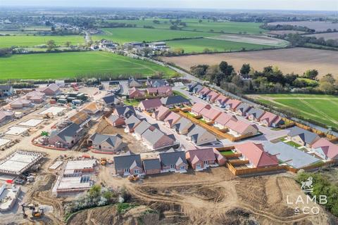 3 bedroom detached bungalow for sale, Park Gate Corner, Little Clacton CO16