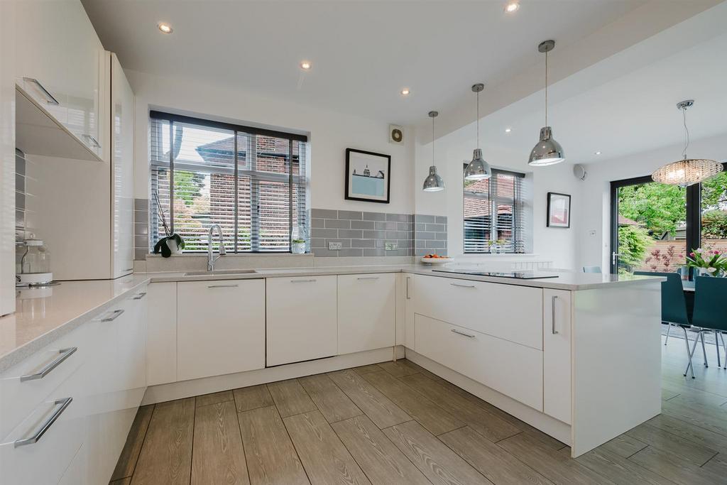 Dining Kitchen