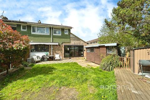 29 Beechnut Drive, Blackwater, Camberley, GU17 0DJ