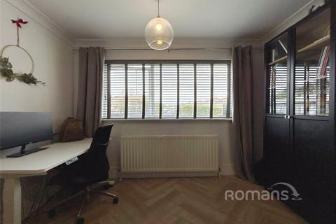 29 Beechnut Drive, Blackwater, Camberley, GU17 0DJ