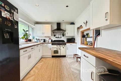 29 Beechnut Drive, Blackwater, Camberley, GU17 0DJ