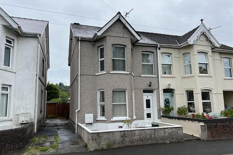 undefined, Heol Y Felin, Ammanford