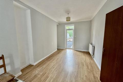 undefined, Heol Y Felin, Ammanford