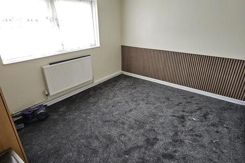 1 bedroom house to rent, Rossefield Drive, Leeds