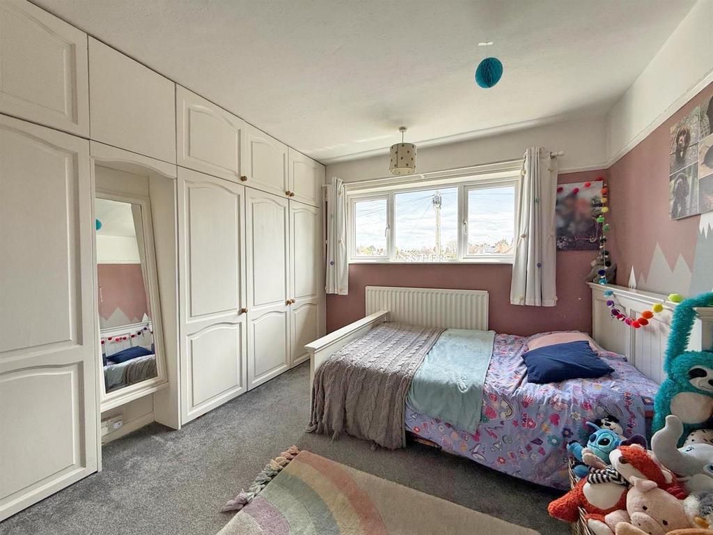 3960d2ce-ce23-49d9-8c18-0151ebc62a22.jpg