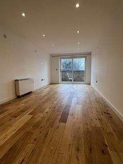 1 bedroom flat to rent, Sphere Apartments, Hainault Road, RM5 3AL