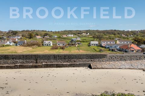 undefined, Rue Des Salines, St. Pierre du Bois, Guernsey