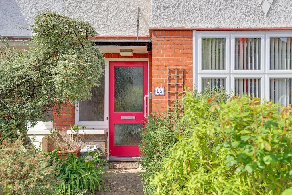 14-55c4 JHProp World - 26 Tannsfeld Road - 40-medium