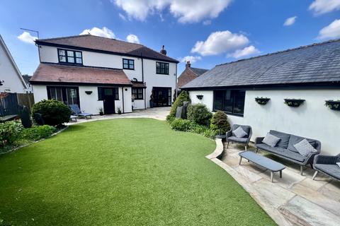 77 Chain Lane, Staining, Blackpool, FY3 0DB