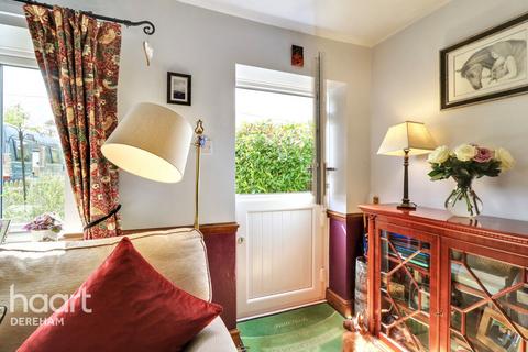 undefined, Swaffham Road, Wendling