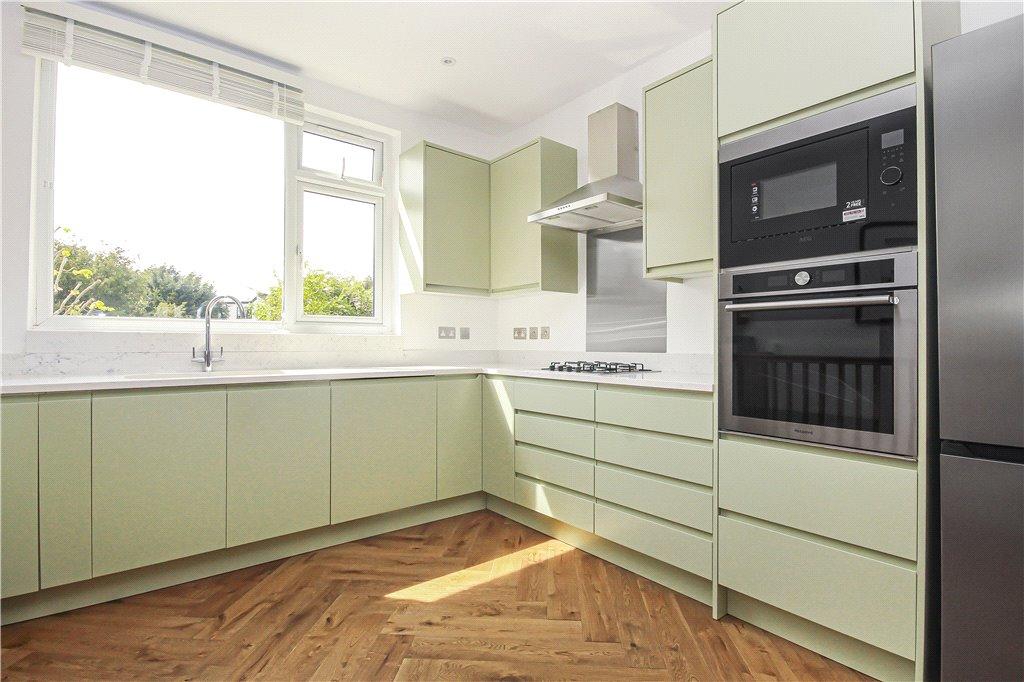 Reception/Kitchen