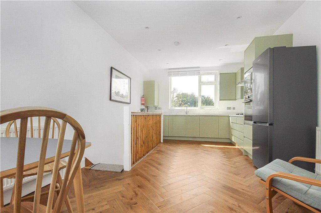 Receptions/ Kitchen