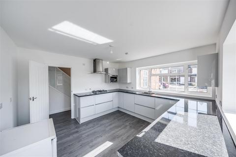 34 Vale Road, Dartford, DA1 2TU