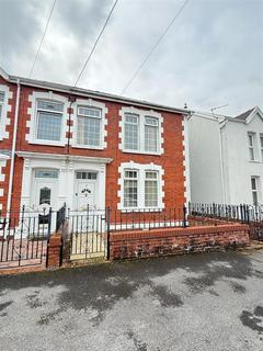 4 Bishop Road, Ammanford, SA18 3HA