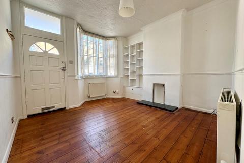 2 bedroom end of terrace house to rent, Marlborough Road, Chelmsford, Essex, CM2 0JR