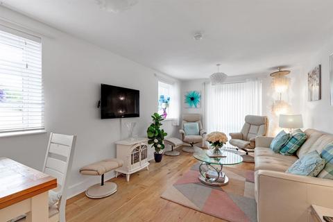 1 bedroom apartment for sale, Weighbridge Court, High Street, Ongar