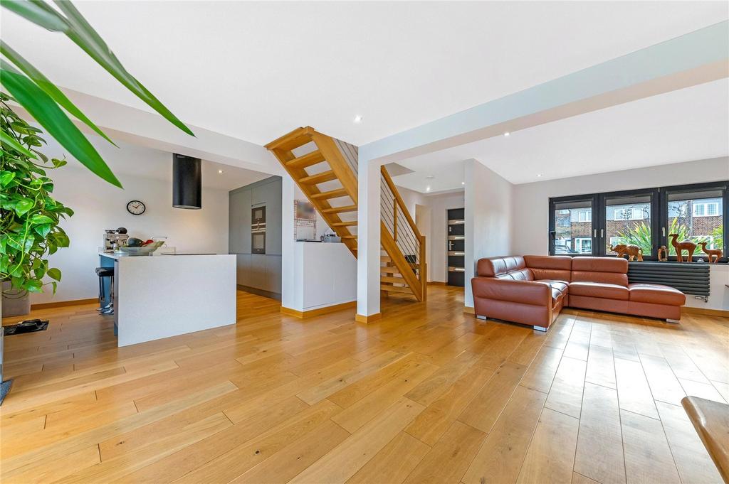 Reception/Kitchen