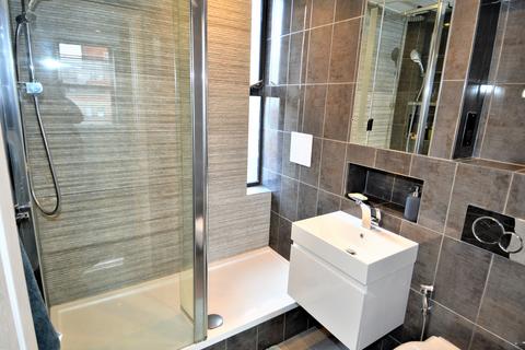 Studio to rent, Rampayne Street, London SW1V