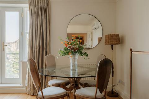 2 bedroom apartment to rent, Randolph Avenue, Little Venice, W9