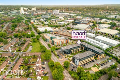 undefined, Wokingham Road, BRACKNELL
