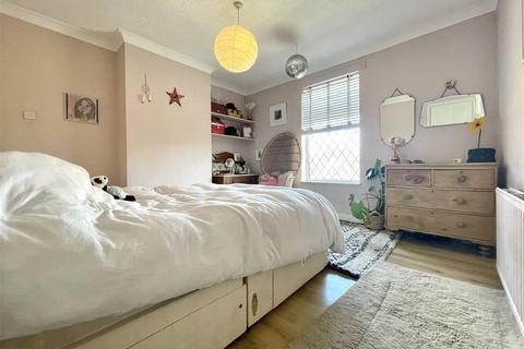 3 Lewin Road, Bexleyheath, DA6 8LJ