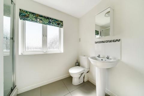 21 Vernon Crescent, Exeter, EX2 7GB