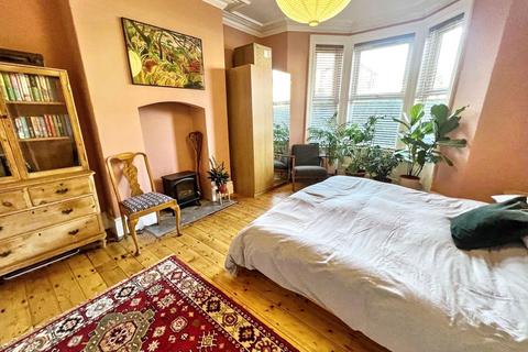 33 Milton Terrace, North Shields, NE29 0PB