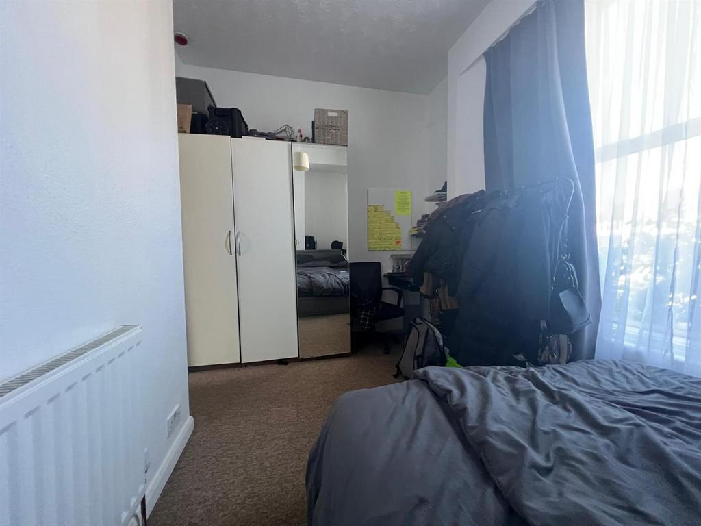 Whats App Image 2025-04-02 at 15.15.02 0ca6ddb6.jpg