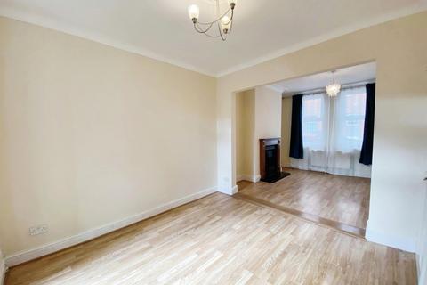 2 bedroom house to rent, Hartoft Street, York