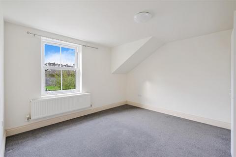 undefined, 18-20 Princes Road, Redhill RH1