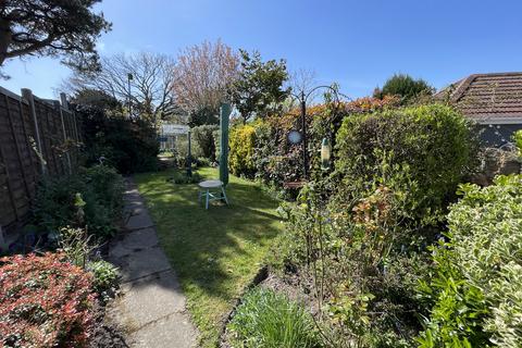 2 bedroom bungalow for sale, Acton Road, BOURNEMOUTH, BH10 4