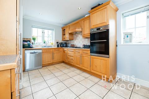 29 Bridge End Lane, Great Notley, Braintree, CM77 7GN