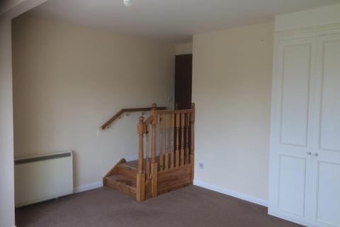 3 bedroom detached bungalow to rent, Longtown, Herefordshire