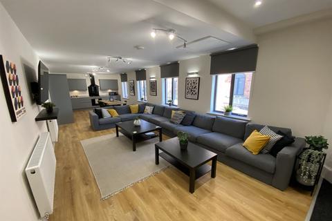 undefined, Rm 5, Attenborough House, Albion St, Beeston, NG9 2PA
