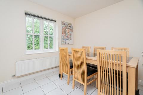3 bedroom detached house for sale, Queensbury Lane, Monkston Park Milton Keynes, MK10