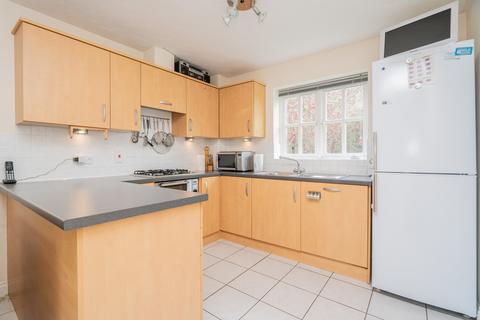 3 bedroom detached house for sale, Queensbury Lane, Monkston Park Milton Keynes, MK10