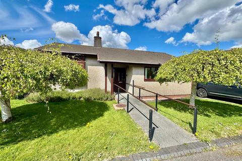 2 bedroom semi-detached bungalow for sale, Llys Y Bioden, Llanrwst