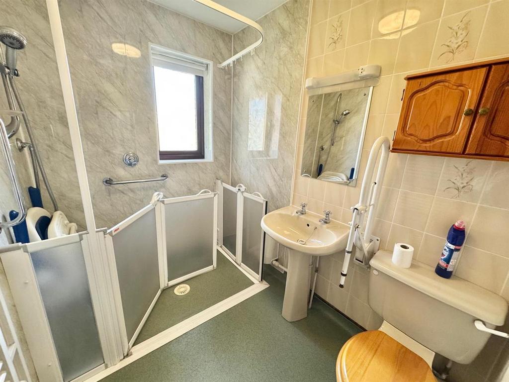 PHOTO-2025-04-24-21-57-13 (10).jpg