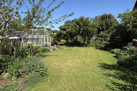 4 bedroom detached house for sale, Witley