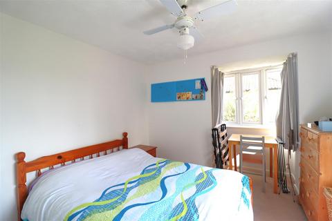2 bedroom house to rent, Bayfield Drive, Cambridge CB25