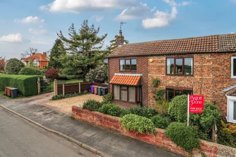 2 Butt Lane, Walcott, Lincoln, LN4 3SS